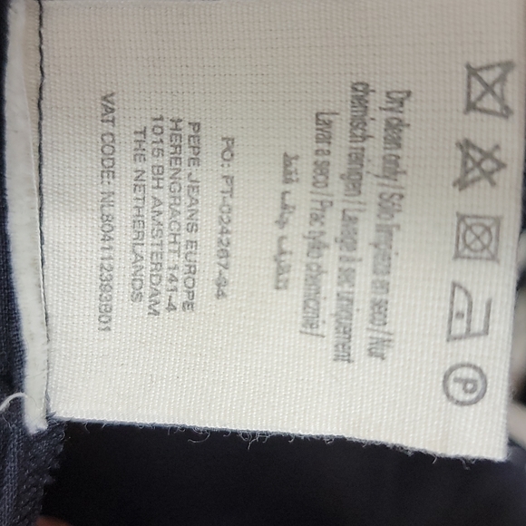 Twenty8twelve,  pinstripe pant, black ,size 2 - Picture 11 of 15